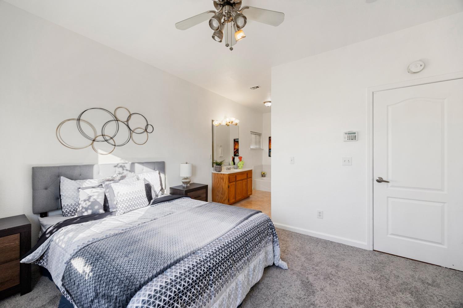 Detail Gallery Image 20 of 29 For 17 Granville Ct, Sacramento,  CA 95838 - 3 Beds | 2 Baths