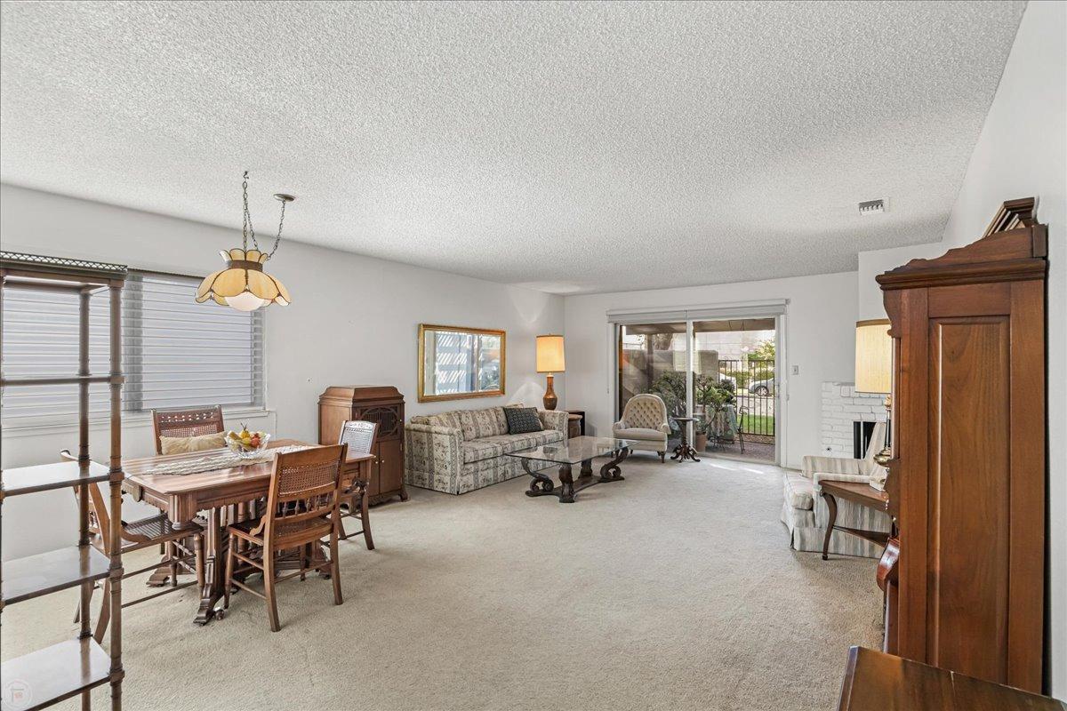 Detail Gallery Image 7 of 38 For 1726 Plaza De San Joaquin, Modesto,  CA 95350 - 2 Beds | 2 Baths