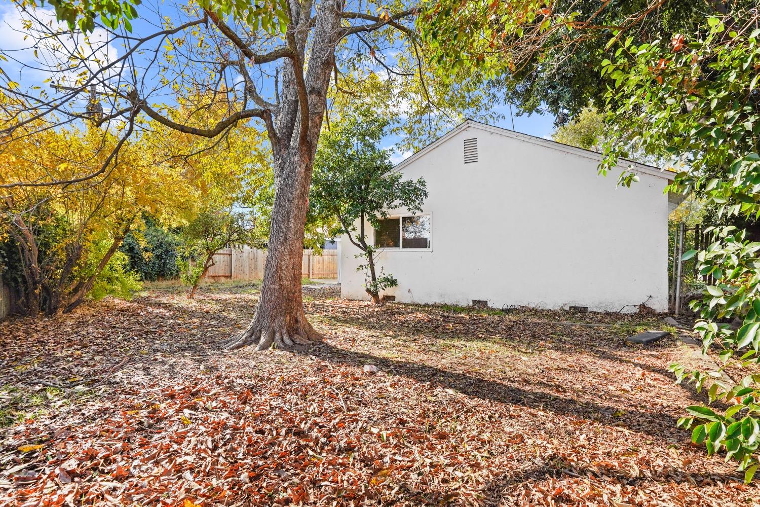 Detail Gallery Image 33 of 35 For 5625 49th St, Sacramento,  CA 95824 - 3 Beds | 1 Baths