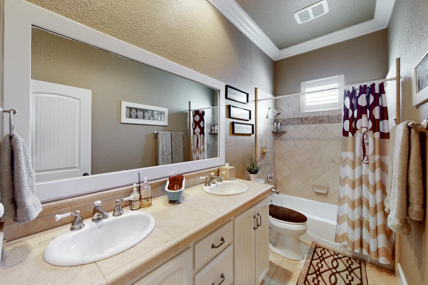 Detail Gallery Image 26 of 54 For 1991 Cobblestone Ct, Yuba City,  CA 95993 - 4 Beds | 3 Baths