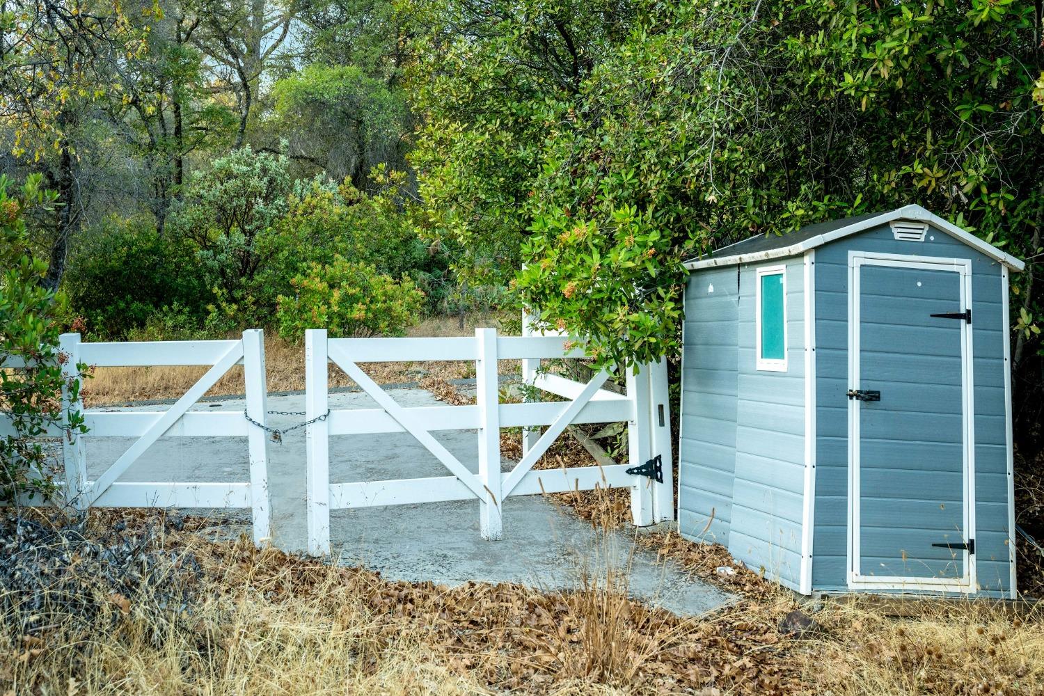 Detail Gallery Image 12 of 39 For 10932 Oak Canyon Dr, Penn Valley,  CA 95946 - – Beds | – Baths