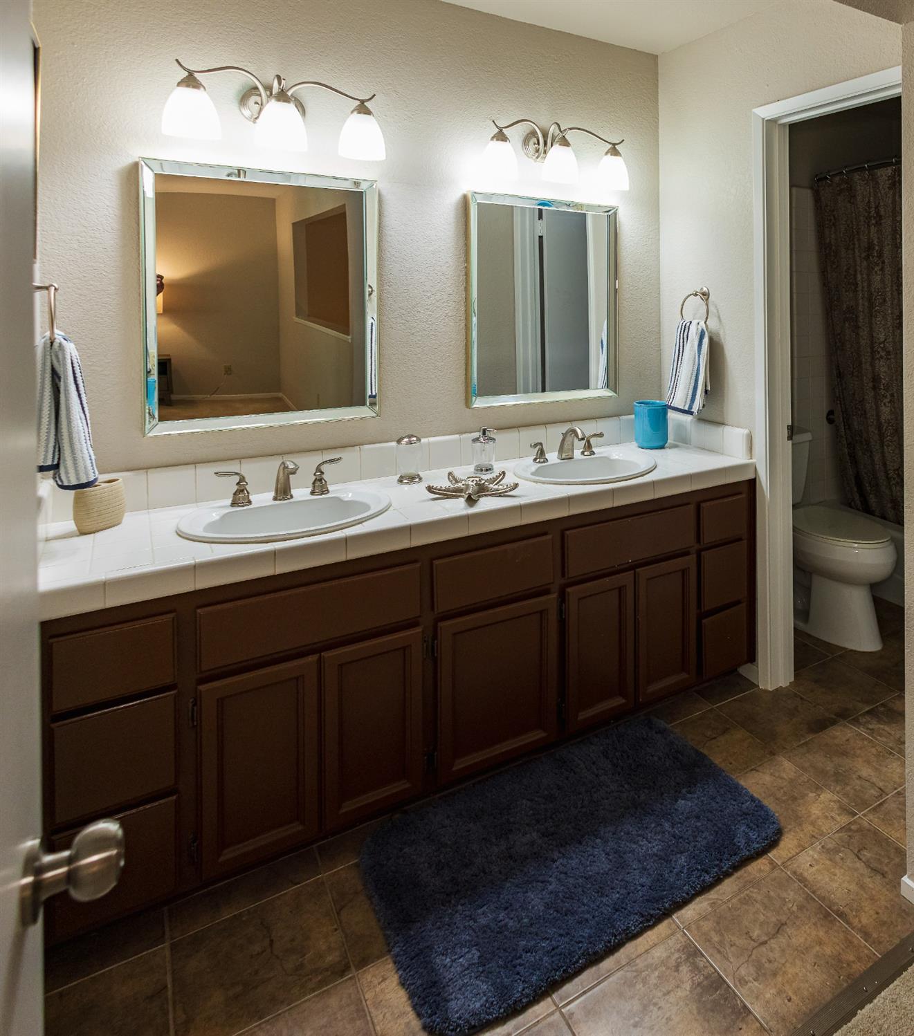 Detail Gallery Image 14 of 20 For 8189 Shane Ln, Citrus Heights,  CA 95610 - 2 Beds | 2 Baths