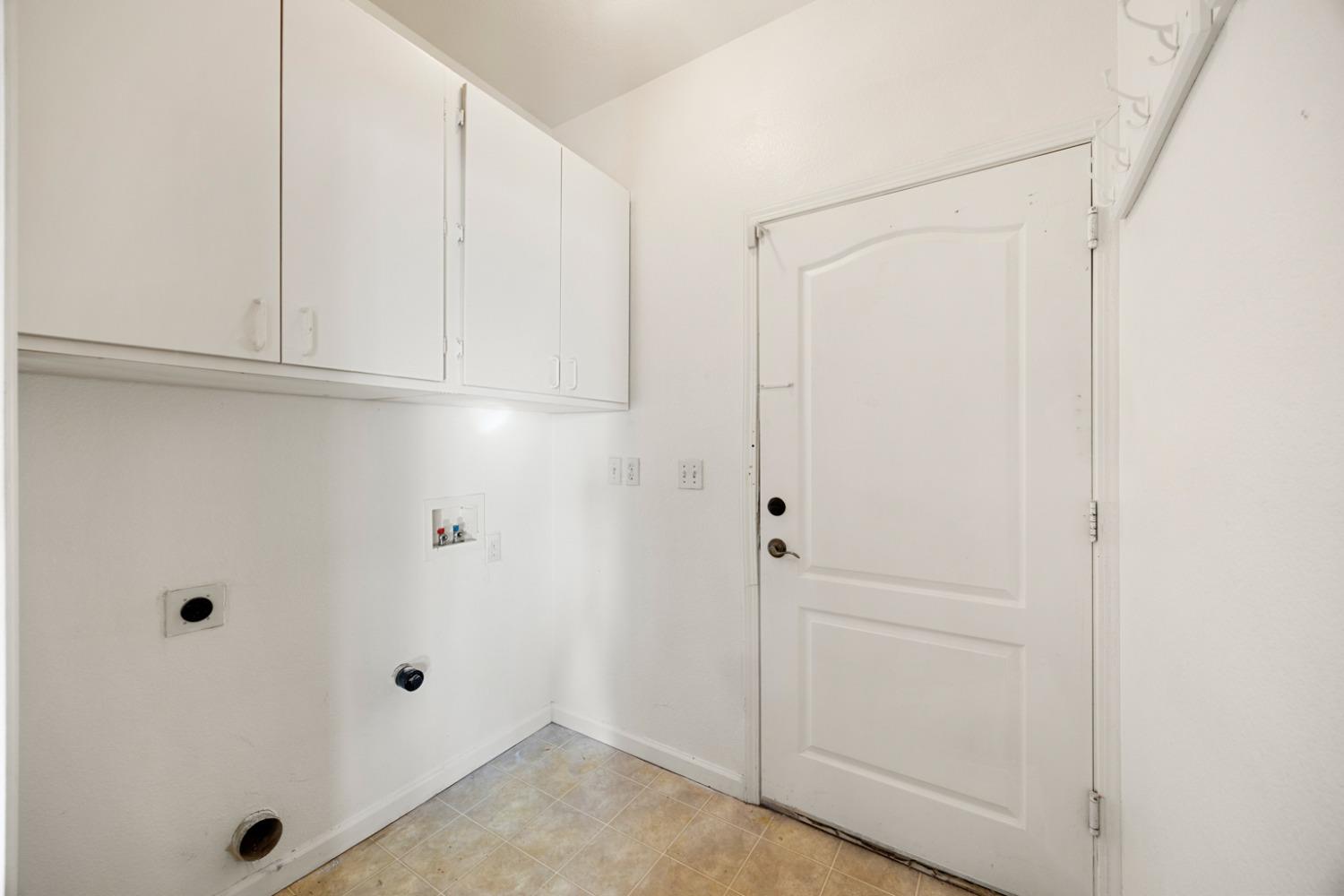 Detail Gallery Image 22 of 29 For 17 Granville Ct, Sacramento,  CA 95838 - 3 Beds | 2 Baths