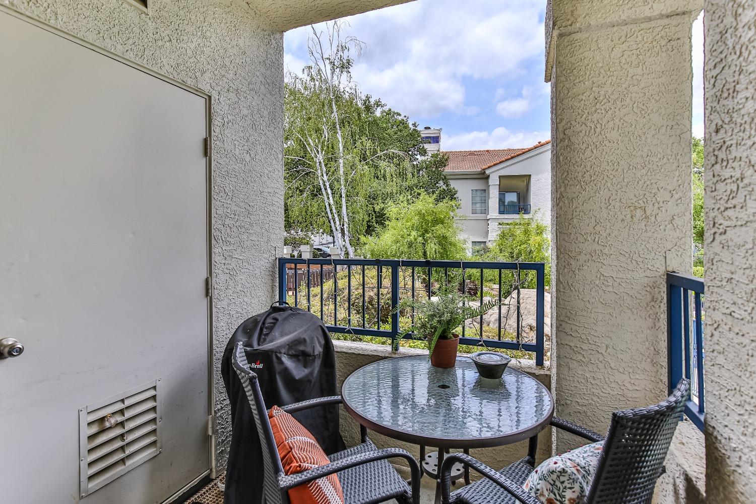 Detail Gallery Image 24 of 73 For 2612 Zephyr Cove #2612,  Rocklin,  CA 95677 - 3 Beds | 2 Baths