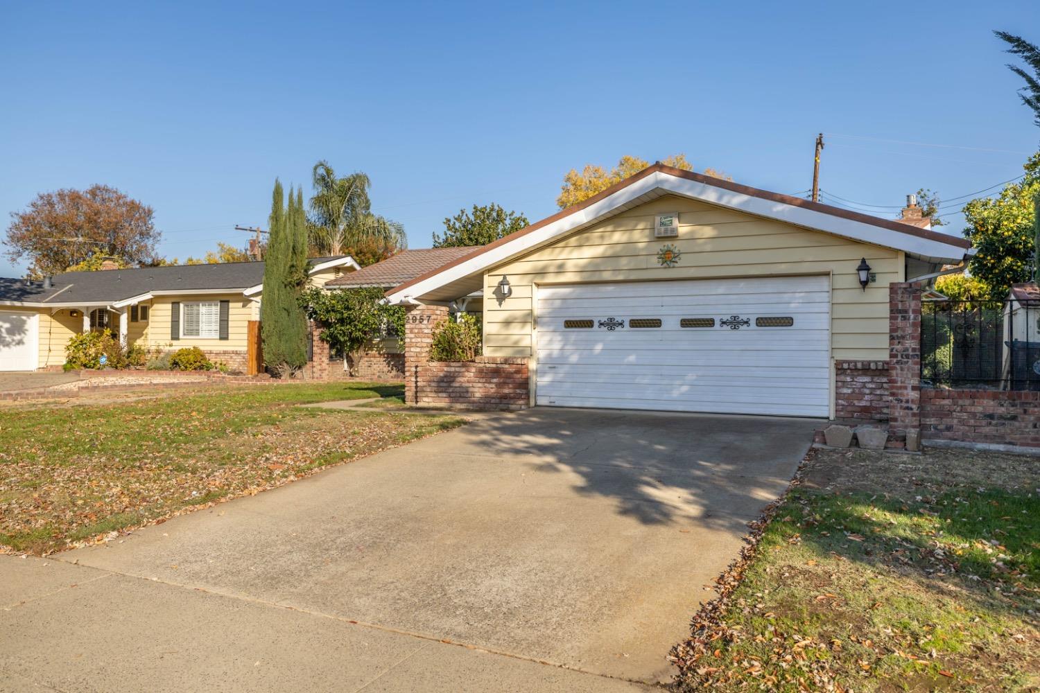 Detail Gallery Image 7 of 40 For 2957 Loyola St, Sacramento,  CA 95826 - 3 Beds | 2 Baths