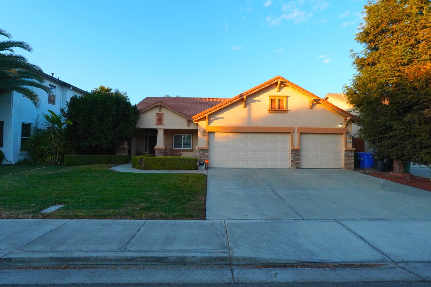 Detail Gallery Image 1 of 18 For 4505 Mt Bullion St, Denair,  CA 95316 - 4 Beds | 2 Baths