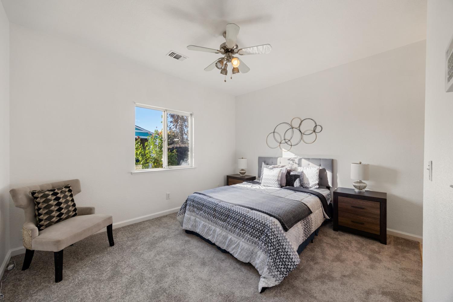 Detail Gallery Image 19 of 29 For 17 Granville Ct, Sacramento,  CA 95838 - 3 Beds | 2 Baths