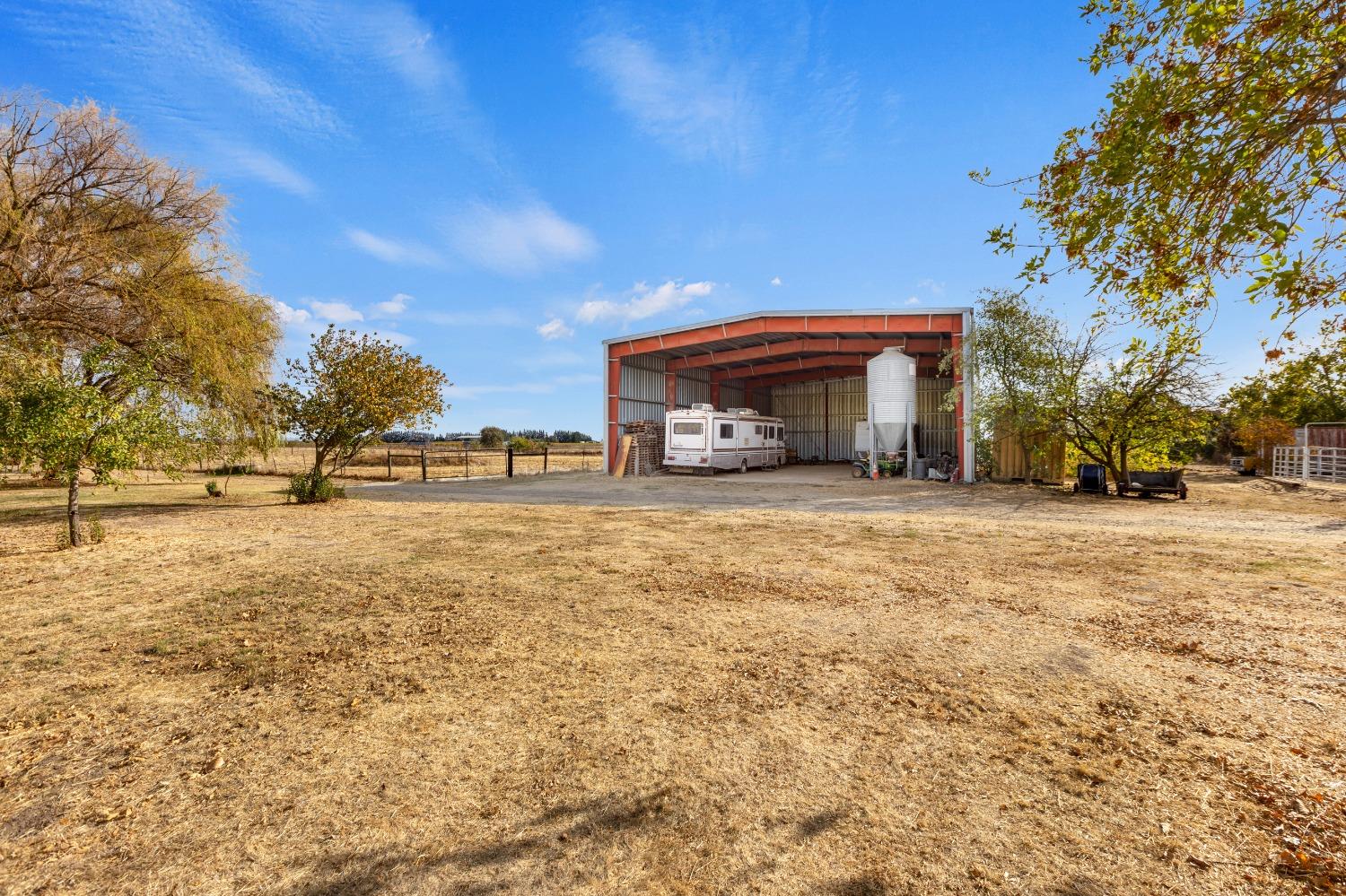 Detail Gallery Image 64 of 98 For 17650 E Collier Rd, Acampo,  CA 95220 - 4 Beds | 3/1 Baths