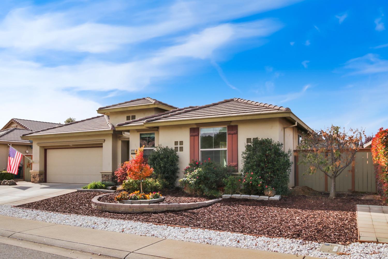 Detail Gallery Image 3 of 33 For 433 Castle Oaks Dr, Ione,  CA 95640 - 4 Beds | 2/1 Baths