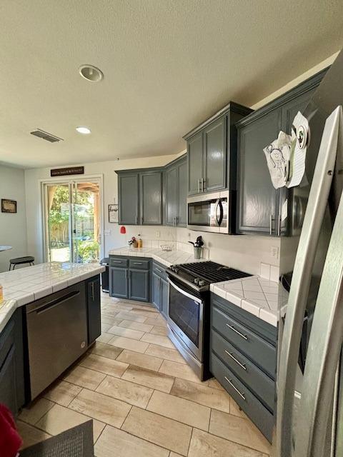 Detail Gallery Image 16 of 35 For 421 Penn Central, Rio Linda,  CA 95673 - 3 Beds | 2 Baths