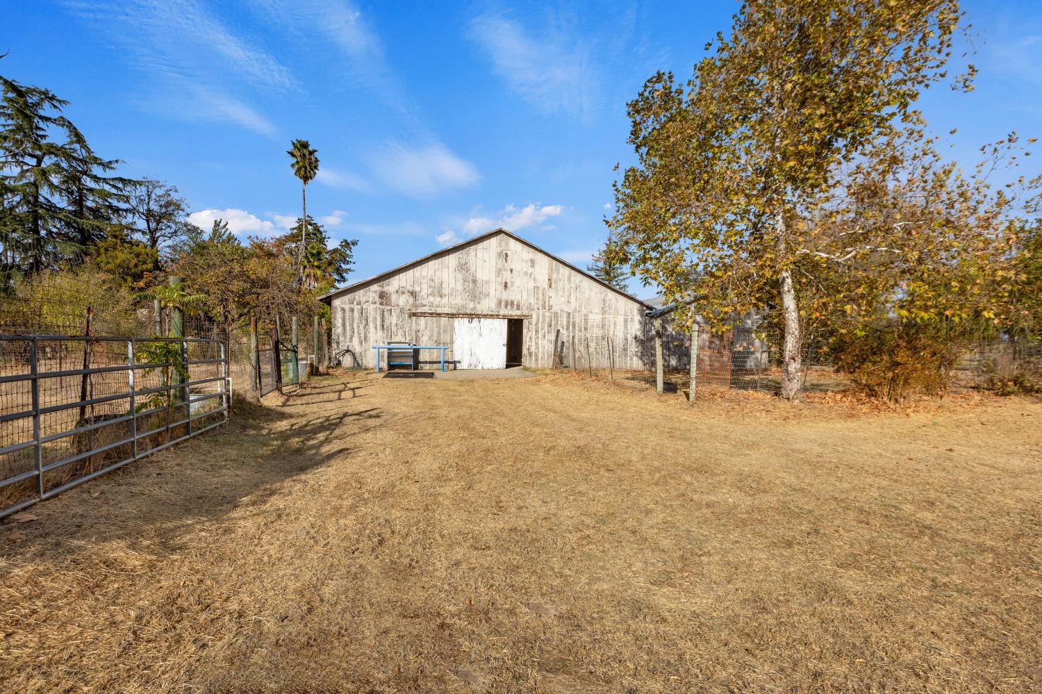 Detail Gallery Image 66 of 98 For 17650 E Collier Rd, Acampo,  CA 95220 - 4 Beds | 3/1 Baths