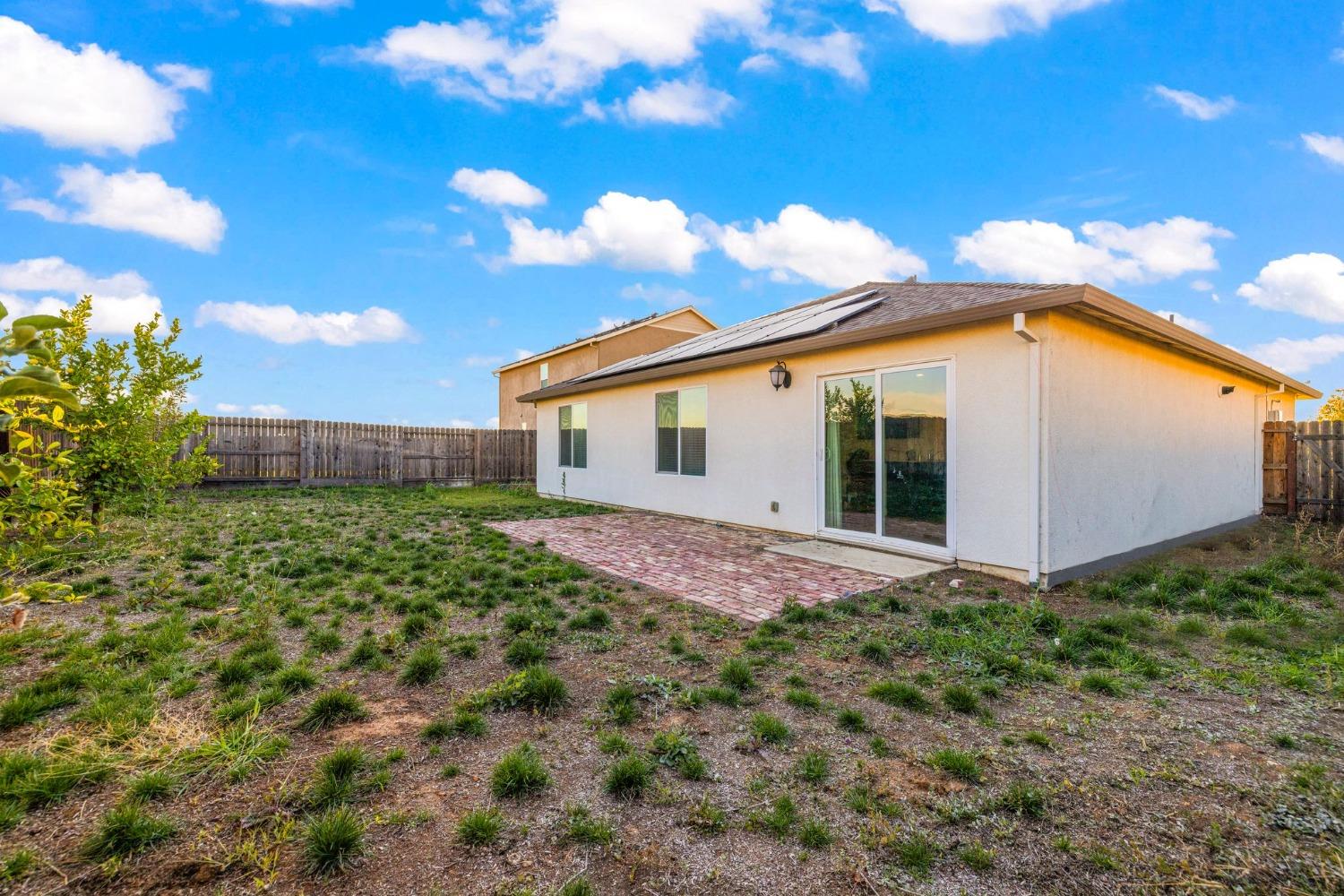 Detail Gallery Image 3 of 40 For 3759 Partridge Pkwy, Olivehurst,  CA 95961 - 3 Beds | 2 Baths