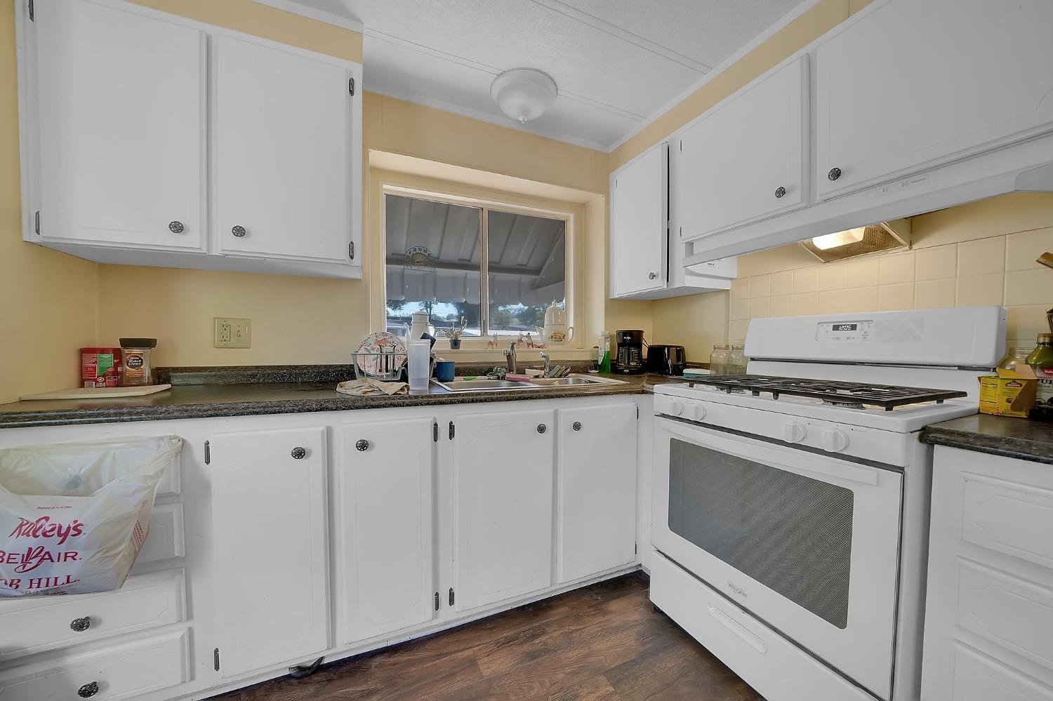 Detail Gallery Image 11 of 20 For 150 Clinton Rd #38, Jackson,  CA 95642 - 2 Beds | 1 Baths