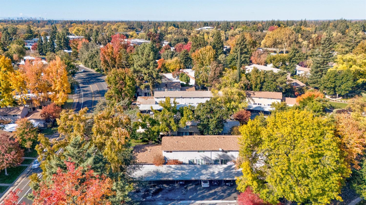 Detail Gallery Image 40 of 46 For 8857 La Riviera Dr #B,  Sacramento,  CA 95826 - 2 Beds | 1/1 Baths