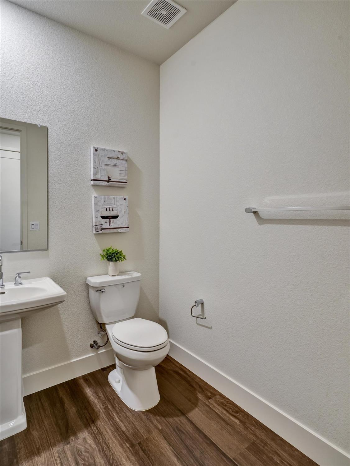 Detail Gallery Image 24 of 48 For 6893 Ishan St, Tracy,  CA 95377 - 5 Beds | 3/1 Baths