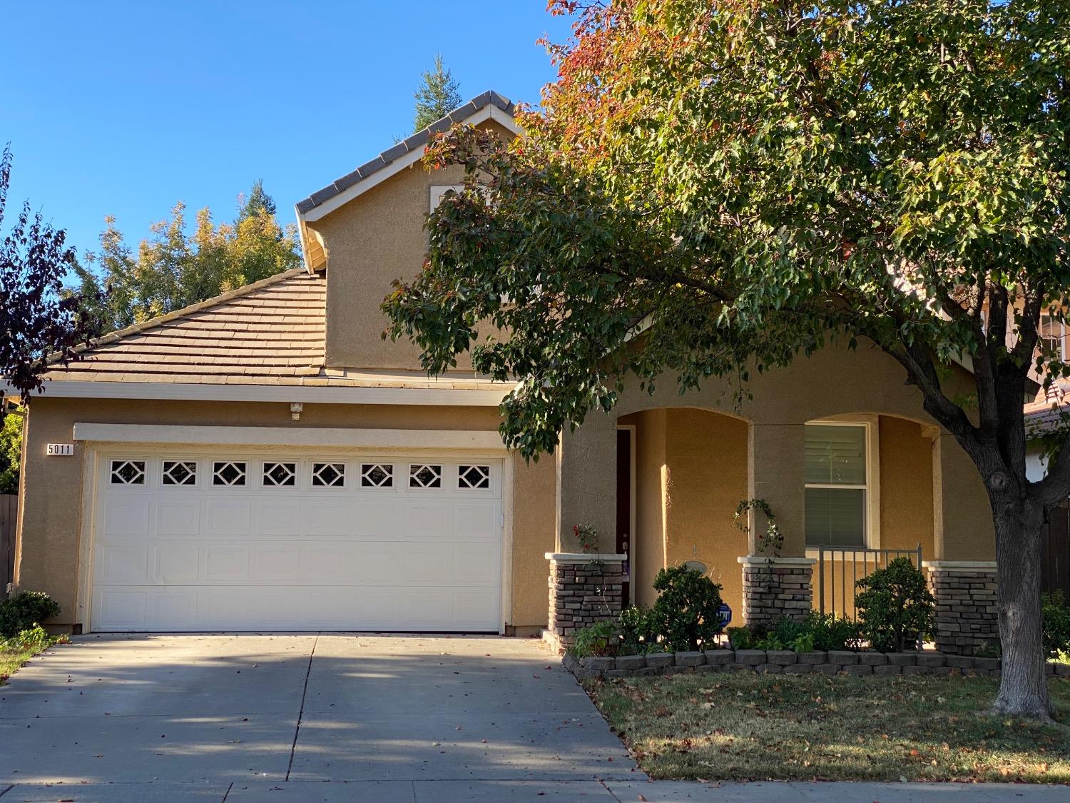 Detail Gallery Image 1 of 4 For 5011 Tuckerman Way, Sacramento,  CA 95835 - 3 Beds | 2 Baths