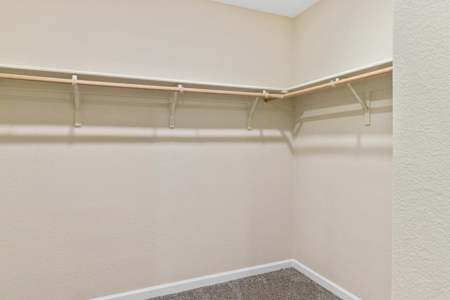 Detail Gallery Image 31 of 37 For 5548 Camalot Ct, Marysville,  CA 95901 - 5 Beds | 2/1 Baths