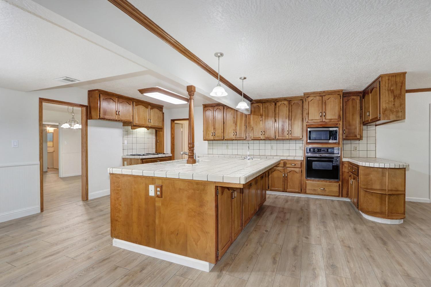 Detail Gallery Image 27 of 69 For 1616 Park Blvd, West Sacramento,  CA 95691 - 2 Beds | 2 Baths