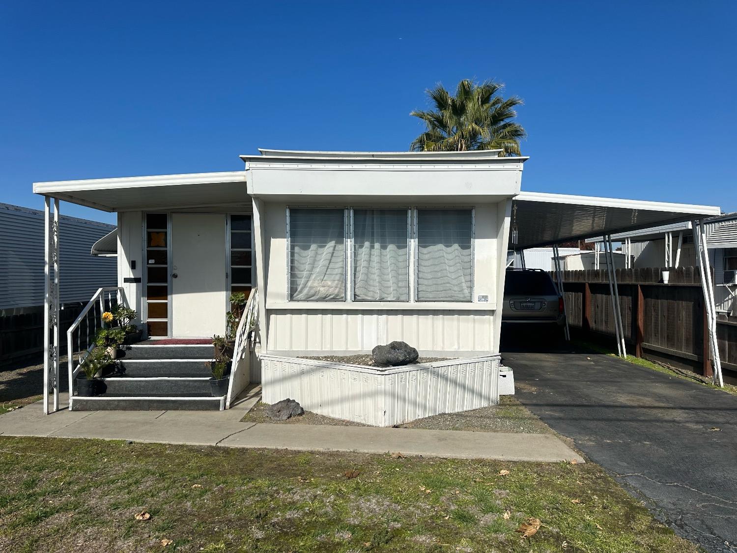 Detail Gallery Image 1 of 1 For 425 20th Century Blvd A13, Turlock,  CA 95380 - 1 Beds | 1 Baths