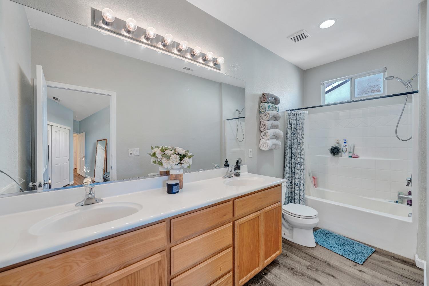 Detail Gallery Image 27 of 33 For 1941 Cushion Cap Dr, Stockton,  CA 95206 - 3 Beds | 2/1 Baths