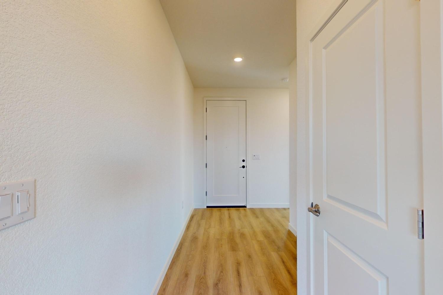 Detail Gallery Image 28 of 32 For 2449 Constellation Cir, Roseville,  CA 95747 - 3 Beds | 2/1 Baths