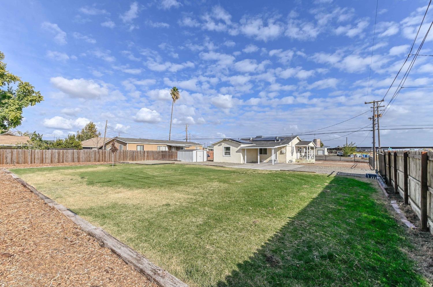 Detail Gallery Image 3 of 41 For 4010 San Joaquin Dr, Atwater,  CA 95301 - 3 Beds | 2 Baths