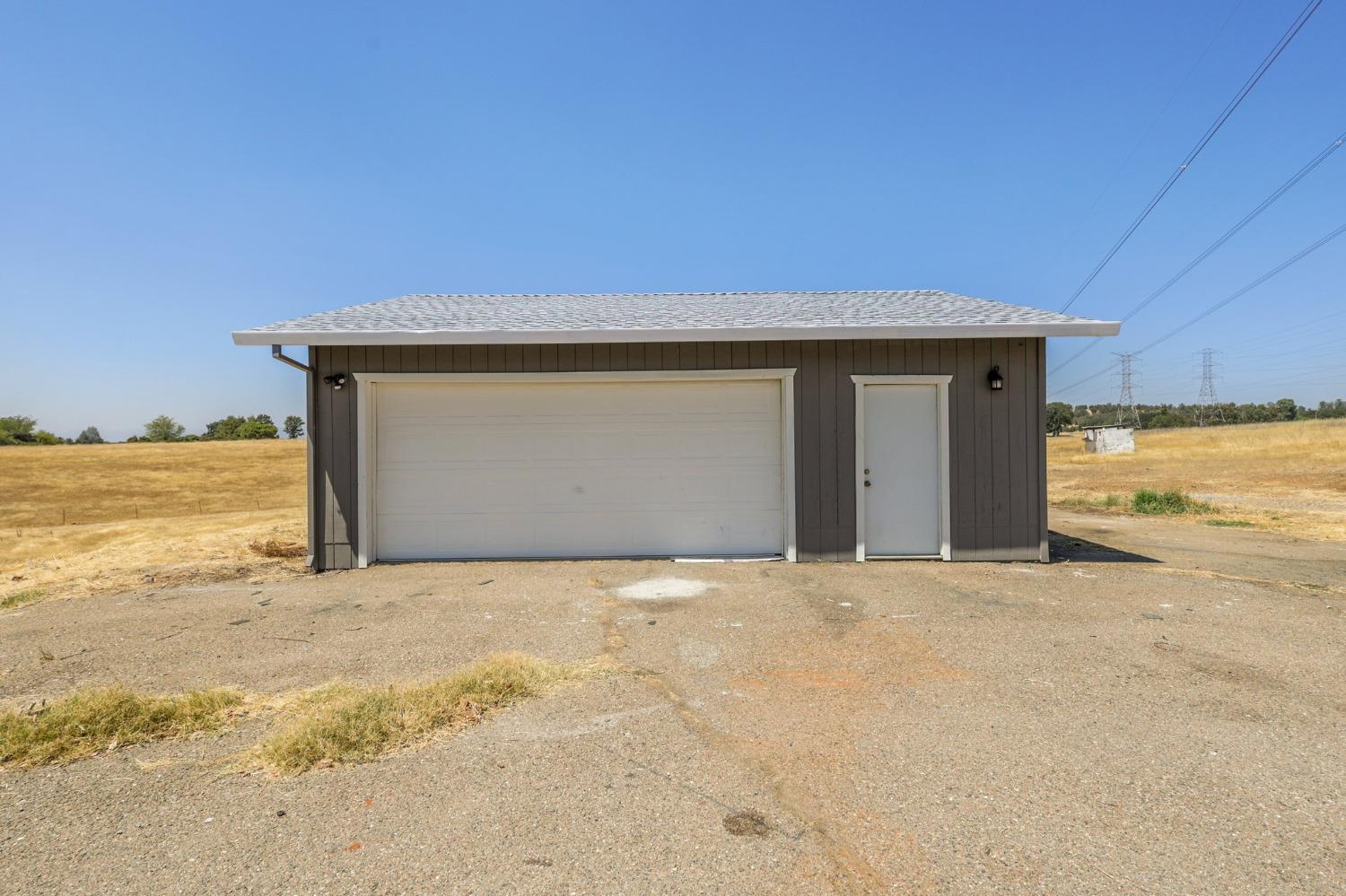 Detail Gallery Image 5 of 34 For 3593 Libby Ln, Cottonwood,  CA 96022 - 3 Beds | 2 Baths