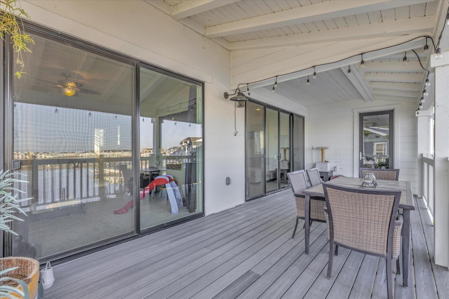 Detail Gallery Image 36 of 56 For 19 Edgewater Ct Ct, Bethel Island,  CA 94511 - 4 Beds | 5 Baths