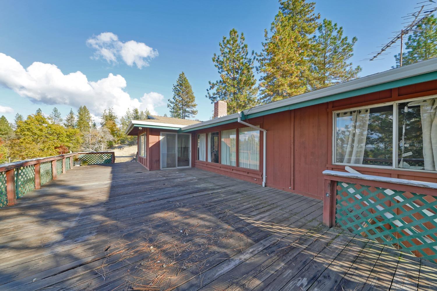 Detail Gallery Image 9 of 47 For 2434 Morrene Dr, Placerville,  CA 95667 - 3 Beds | 2 Baths