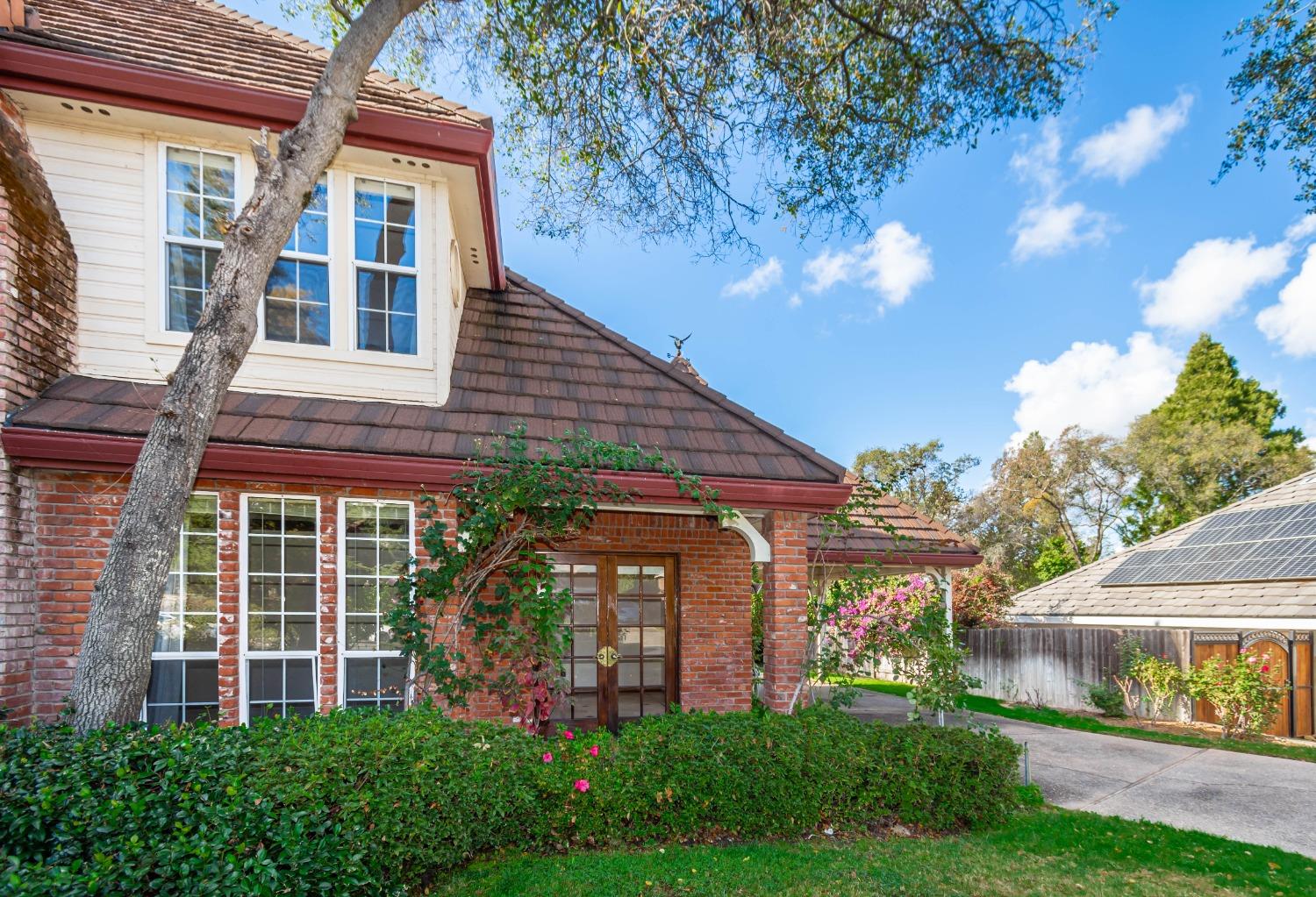 Detail Gallery Image 64 of 97 For 8160 W Hidden Lakes Dr, Granite Bay,  CA 95746 - 4 Beds | 3/1 Baths