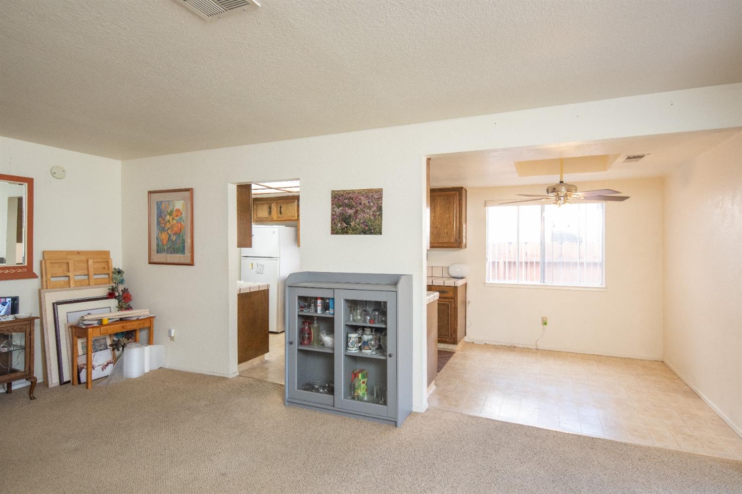 Detail Gallery Image 7 of 37 For 1638 Peachwood Ave, Ceres,  CA 95307 - 3 Beds | 2 Baths