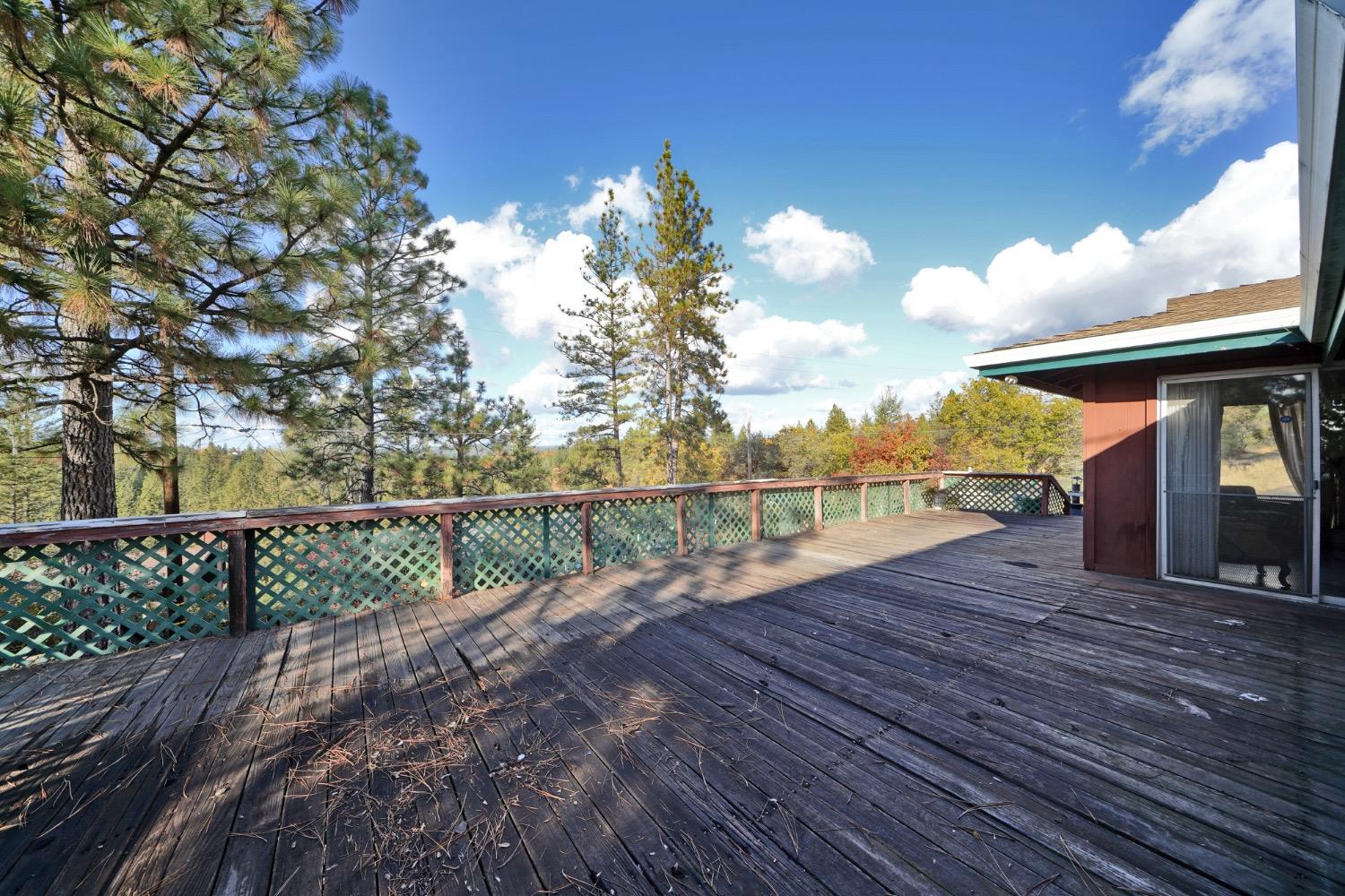 Detail Gallery Image 8 of 47 For 2434 Morrene Dr, Placerville,  CA 95667 - 3 Beds | 2 Baths