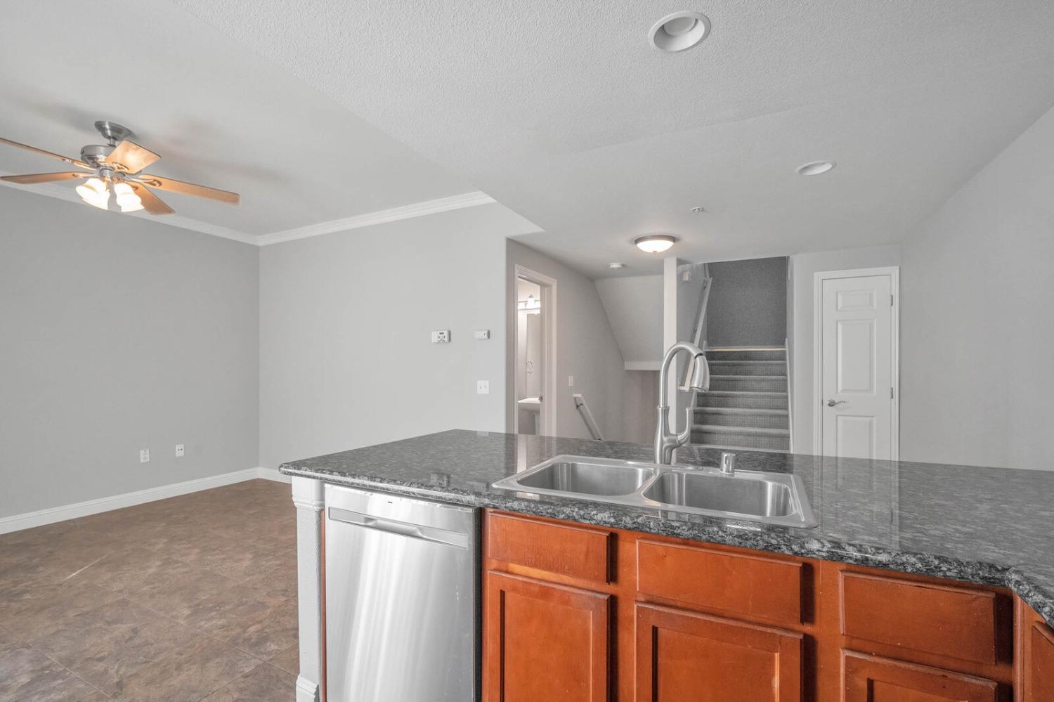 Detail Gallery Image 12 of 27 For 4800 Westlake Pkwy #507,  Sacramento,  CA 95835 - 1 Beds | 1/1 Baths