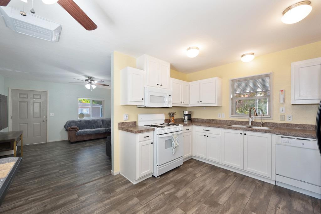 Detail Gallery Image 23 of 40 For 2927 Twilley Dr 33, Sacramento,  CA 95827 - 2 Beds | 1 Baths