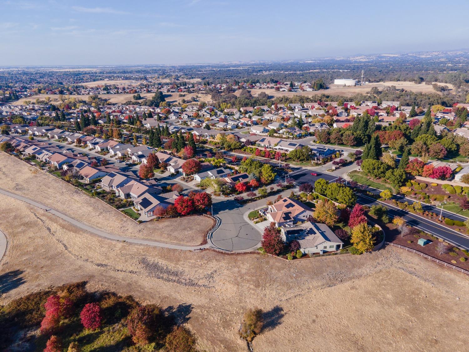 Detail Gallery Image 2 of 50 For 2550 Fountain Hill Loop, Lincoln,  CA 95648 - 2 Beds | 2 Baths