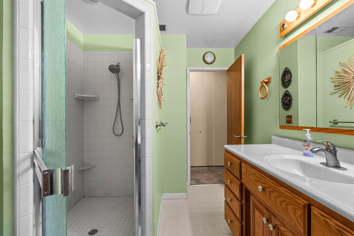 Detail Gallery Image 29 of 59 For 840 Newport Ave, Orland,  CA 95963 - 3 Beds | 2 Baths