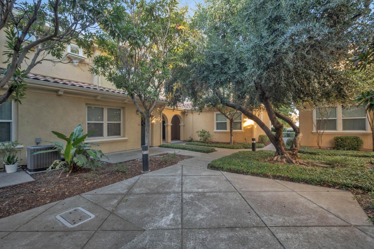 Detail Gallery Image 1 of 27 For 4800 Westlake Pkwy #507,  Sacramento,  CA 95835 - 1 Beds | 1/1 Baths