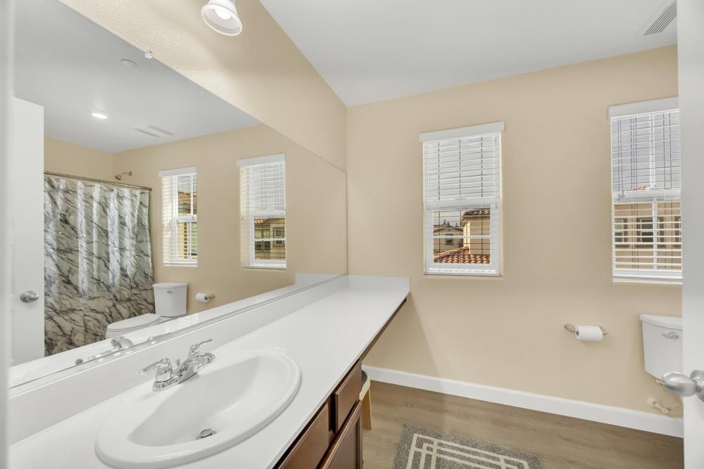 Detail Gallery Image 31 of 52 For 6489 Brando Loop, Fair Oaks,  CA 95628 - 3 Beds | 2/1 Baths