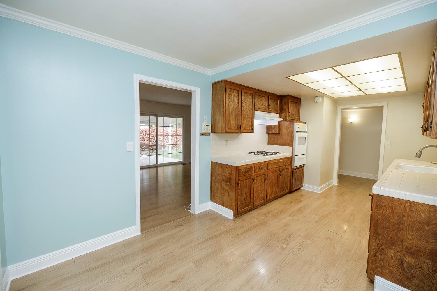 Detail Gallery Image 24 of 47 For 1001 Heidi Ave, Modesto,  CA 95350 - 3 Beds | 1/1 Baths