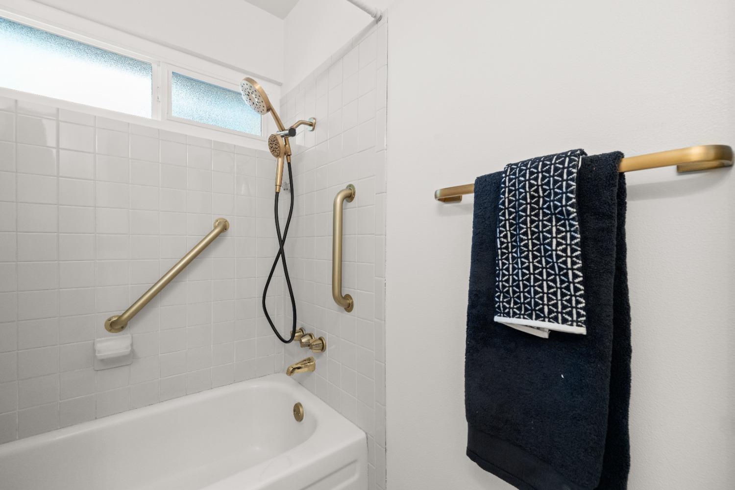 Detail Gallery Image 31 of 46 For 8857 La Riviera Dr #B,  Sacramento,  CA 95826 - 2 Beds | 1/1 Baths