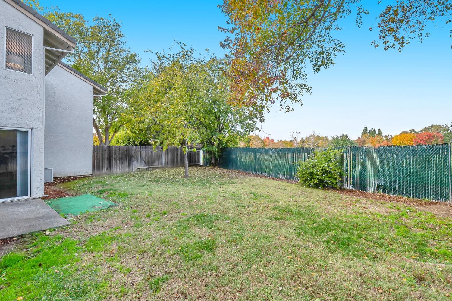 Detail Gallery Image 25 of 29 For 2056 Imperial Ave, Davis,  CA 95616 - 3 Beds | 2/1 Baths