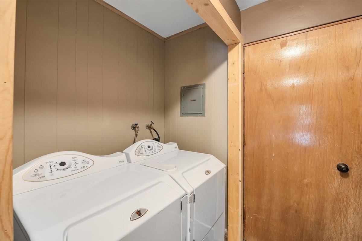 Detail Gallery Image 9 of 45 For 33745 Upper Leland Rd B, Strawberry,  CA 95364 - 3 Beds | 2 Baths