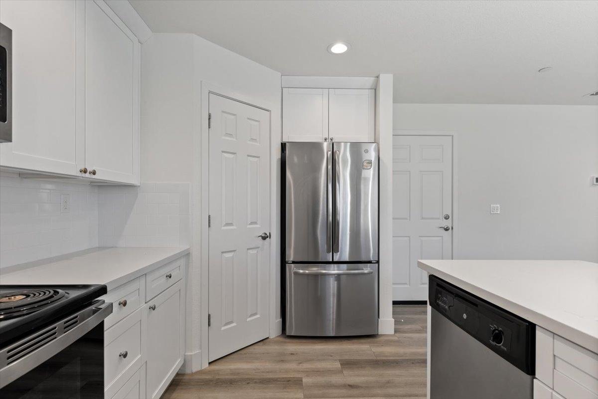 Detail Gallery Image 16 of 35 For 4544 Winding Tree Ln, Carmichael,  CA 95608 - 3 Beds | 2/1 Baths