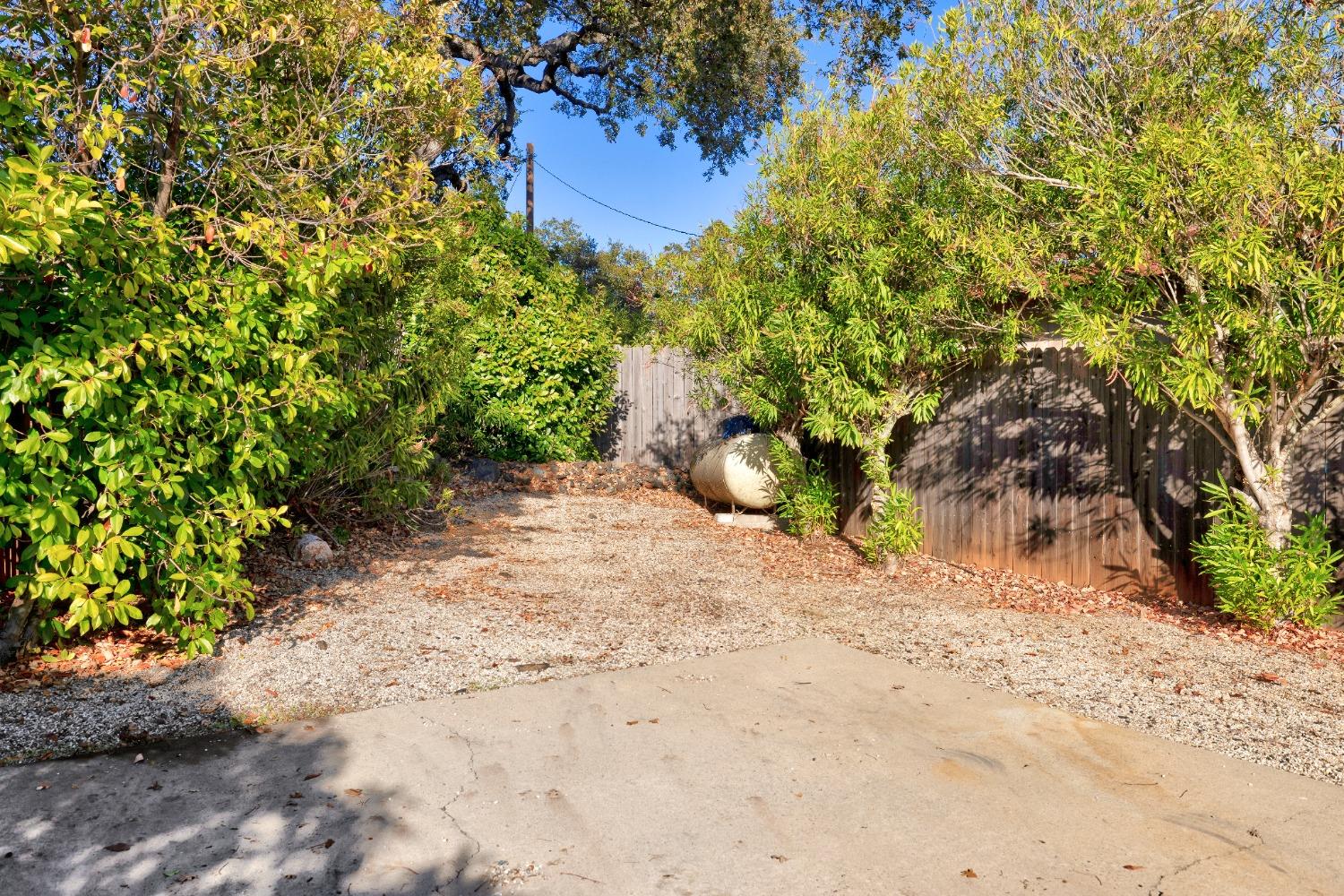 Detail Gallery Image 38 of 38 For 3921 Archwood Rd, Cameron Park,  CA 95682 - 2 Beds | 2 Baths