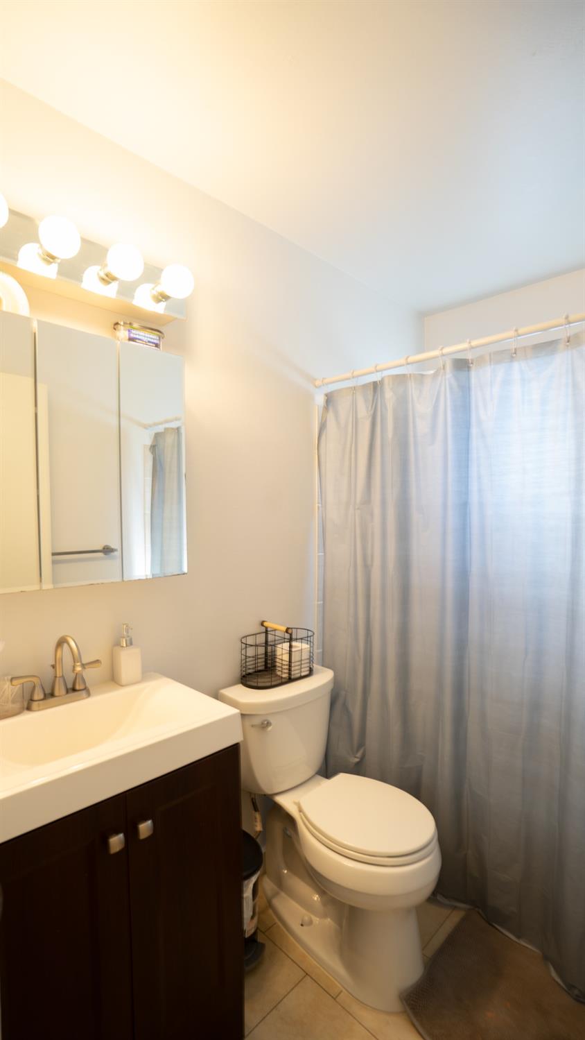 Detail Gallery Image 5 of 24 For 9005 Montoya St #4,  Sacramento,  CA 95826 - 2 Beds | 1 Baths