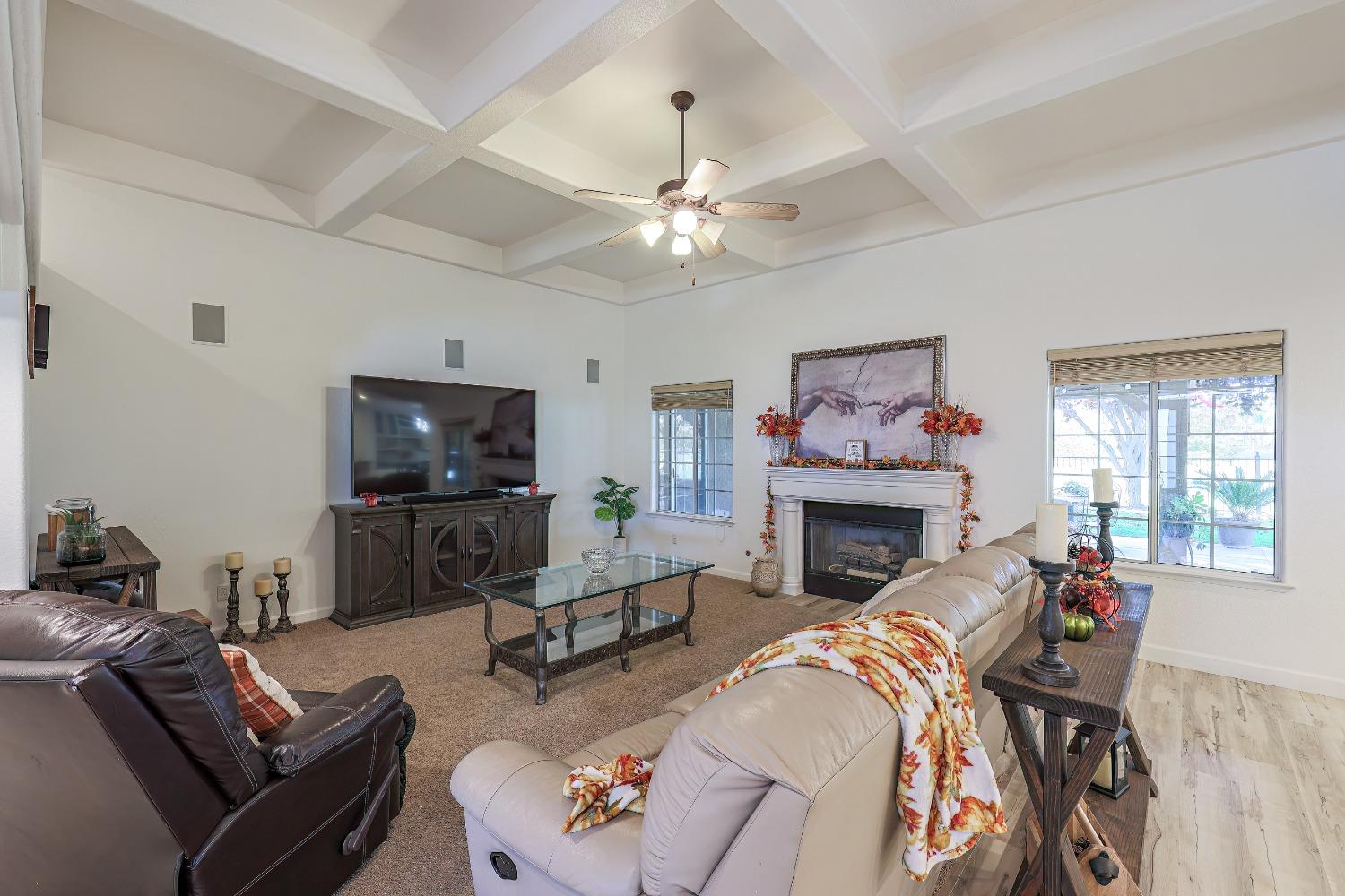 Detail Gallery Image 7 of 29 For 4290 Blackhawk St, Chowchilla,  CA 93610 - 3 Beds | 2 Baths