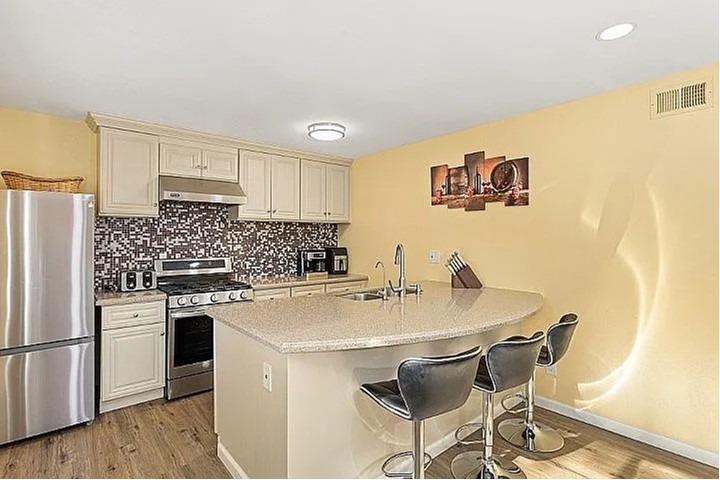 Detail Gallery Image 5 of 17 For 4625 Palm Ave #1,  Sacramento,  CA 95842 - 2 Beds | 1 Baths