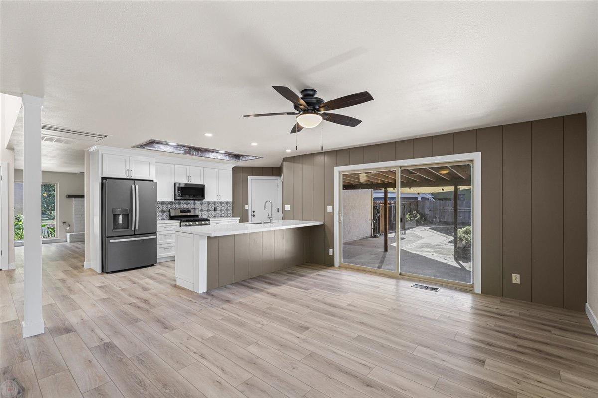 Detail Gallery Image 11 of 20 For 375 Oak Ave, Ripon,  CA 95366 - 3 Beds | 2 Baths