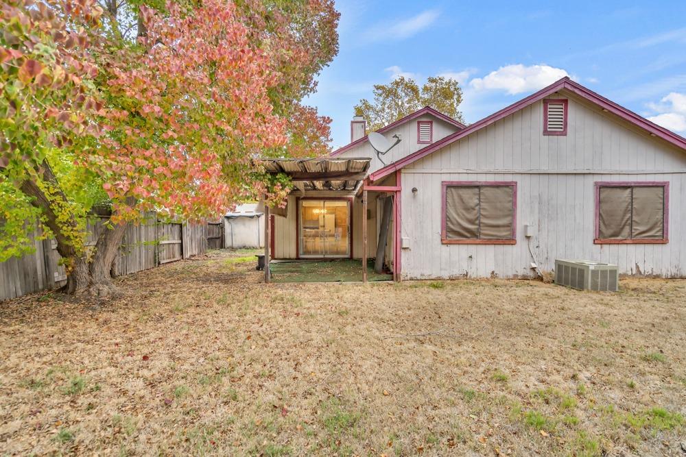 Detail Gallery Image 36 of 42 For 6348 Lochinvar Way, Sacramento,  CA 95823 - 2 Beds | 2 Baths