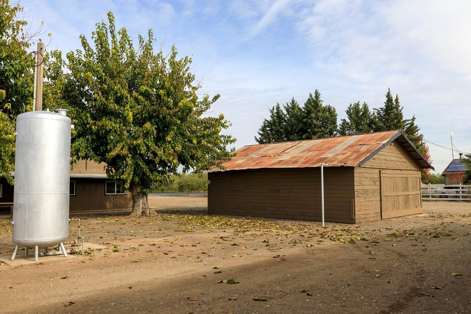 Detail Gallery Image 57 of 77 For 22484 Mariposa Rd, Escalon,  CA 95320 - 3 Beds | 1/1 Baths